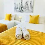 Апартаменти 5 Estrelas Da Oura *